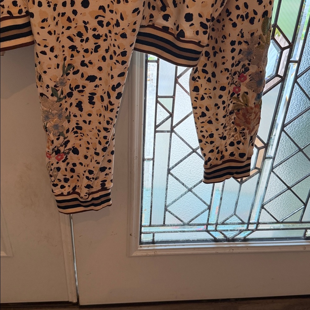 JOHNNY WAS SET Embroidered Animal Print Bomber Jacket/Joggers Large $425 - Picture 8 of 15